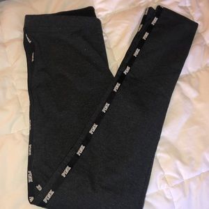 dark grey leggings
